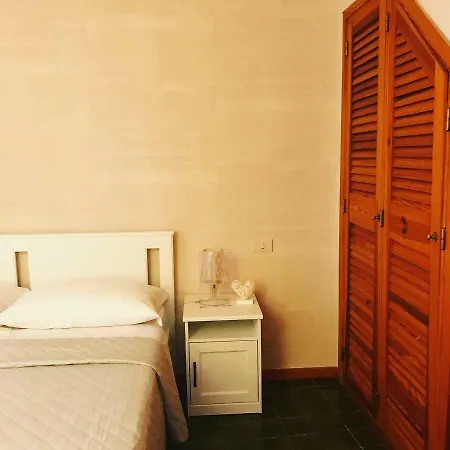Casa Pota בית נופש טלארו